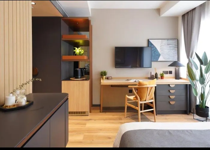 Dash Living On Prat Hong Kong